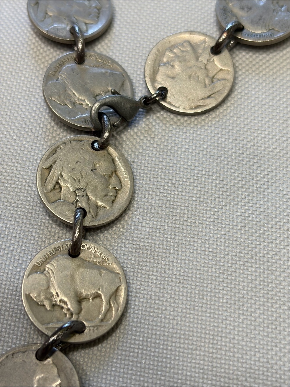 Elegant Silver-Tone Buffalo Coin and Feather Y-Necklace - Picture 5 of 6